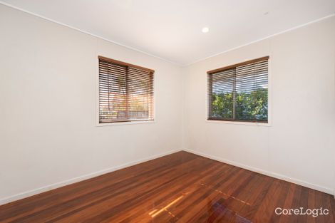 Property photo of 2/1206 Stanley Street East Coorparoo QLD 4151