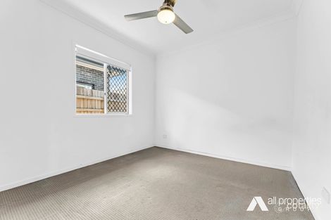 Property photo of 12 Mount Barney Crescent Park Ridge QLD 4125
