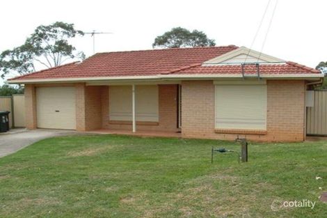 13 Appin Rd, Bradbury, NSW 2560