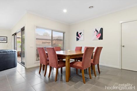 Property photo of 40 Walhalla Drive Eynesbury VIC 3338