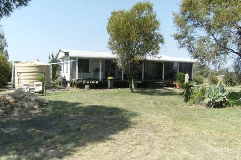 19 Sandalwood Ave W, Dalby, QLD 4405