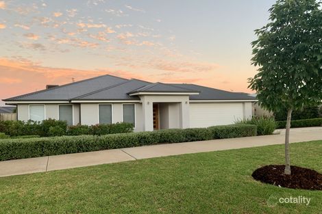 Property photo of 4 Colombo Avenue Gobbagombalin NSW 2650