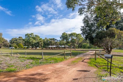 Property photo of 67 Devon Way Lower Chittering WA 6084