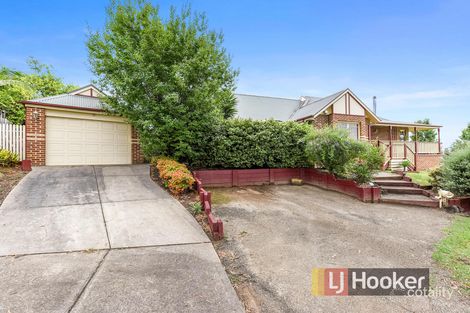 Property photo of 3 Grandview Terrace Narre Warren South VIC 3805