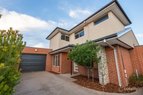 Property photo of 2/8 Cuthbert Road Reservoir VIC 3073