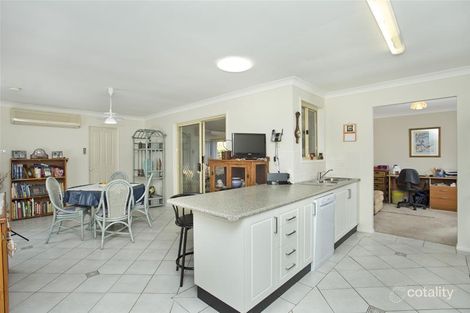 Property photo of 18 Jacaranda Close Aberglasslyn NSW 2320