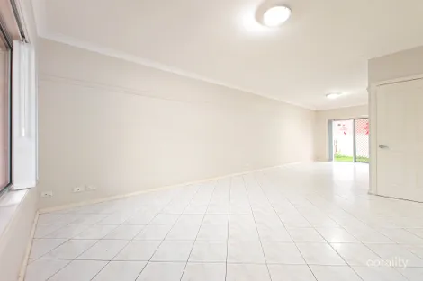 Property photo of 9/6-8 Gilba Road Pendle Hill NSW 2145