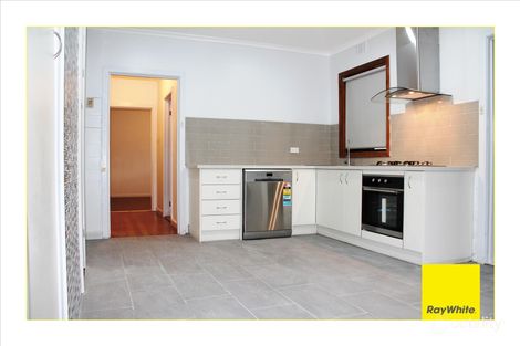 Property photo of 22 Stirling Avenue Seaholme VIC 3018