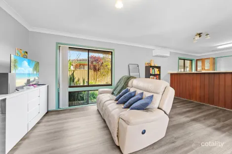 Property photo of 6/16-18 Moss Avenue Toukley NSW 2263