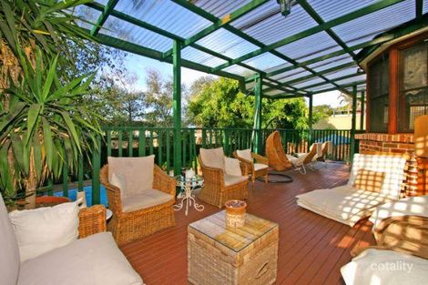 42 Blaxland Dr, Illawong, NSW 2234