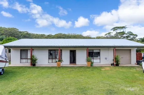 Property photo of 9 Eugenia Place Maloneys Beach NSW 2536