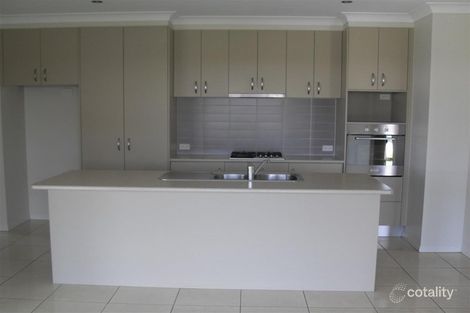 Property photo of 70 Norfolk Circuit Redlynch QLD 4870