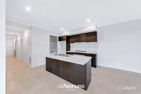Property photo of 31 Noah Road Clyde North VIC 3978