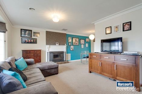 Property photo of 7 Tweed Court Langwarrin VIC 3910