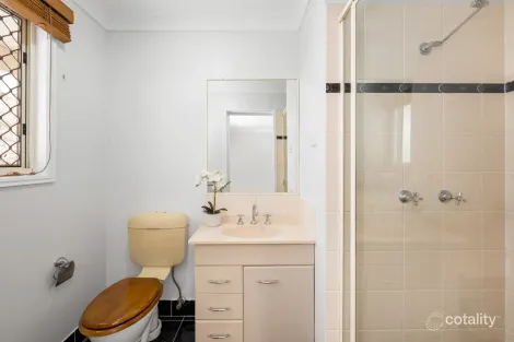 Property photo of 51 Roseglen Street Greenslopes QLD 4120