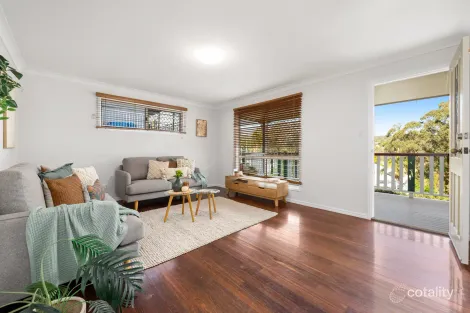 Property photo of 51 Roseglen Street Greenslopes QLD 4120