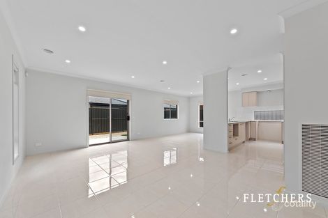 Property photo of 8 Rathdowne Road Werribee VIC 3030