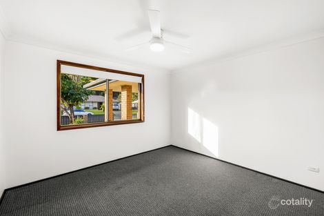 Property photo of 18 Pipit Parade Burleigh Waters QLD 4220