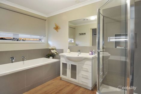 Property photo of 34C Aspect Parade Alfredton VIC 3350
