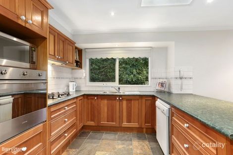 Property photo of 5 St Georges Avenue Montrose VIC 3765