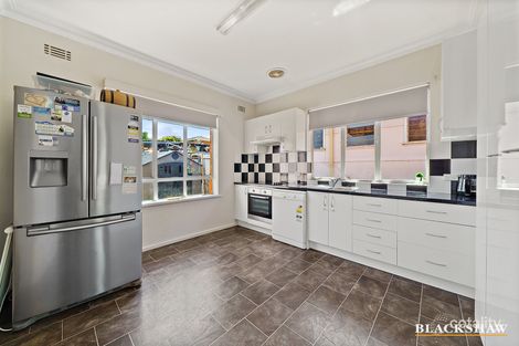 Property photo of 24 Sunnybar Parade Karabar NSW 2620