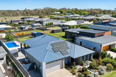 Property photo of 14 McClung Drive Murrumbateman NSW 2582