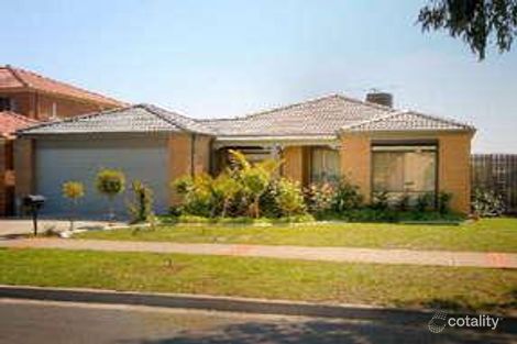 42 Central Pkwy, Cranbourne West, VIC 3977