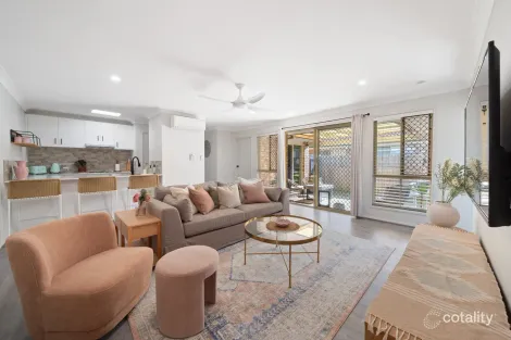 Property photo of 2/25 Denning Road Bracken Ridge QLD 4017