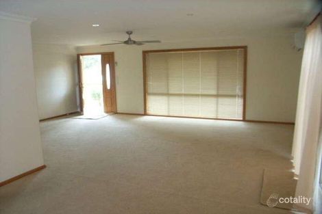 Property photo of 9 Pine Avenue Cowes VIC 3922