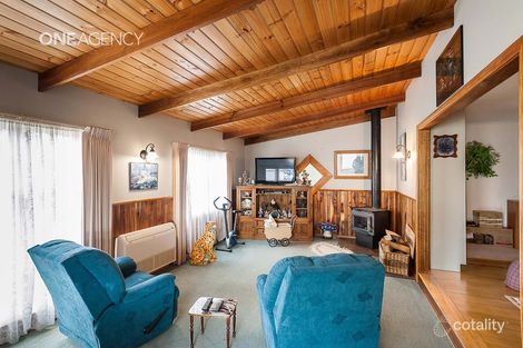 Property photo of 6 Elizabeth Street Penguin TAS 7316