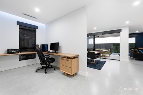 Property photo of 21 Somervaille Drive Catherine Field NSW 2557