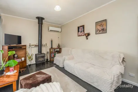 Property photo of 2 Peart Crescent Murray Bridge SA 5253