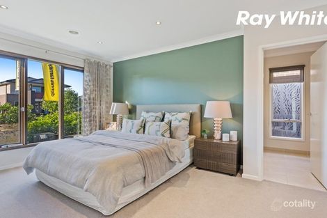 Property photo of 19 Penshurst Crescent Officer VIC 3809