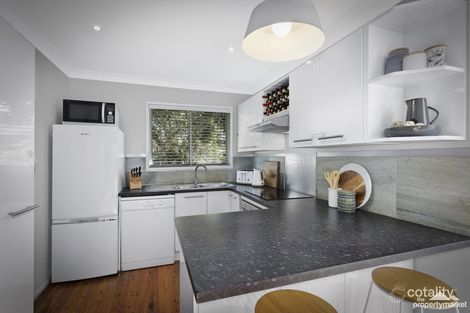 Property photo of 4 Lauren Avenue Lake Munmorah NSW 2259