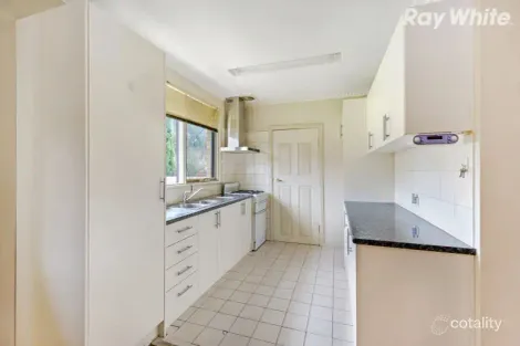 Property photo of 18 Barbara Avenue Dandenong North VIC 3175