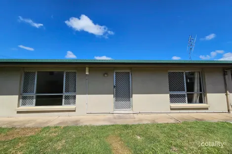 2/61 Woondooma St, Bundaberg West, QLD 4670