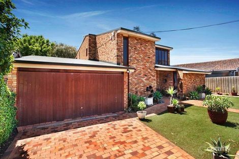 4 Clarks Rd, Keilor East, VIC 3033