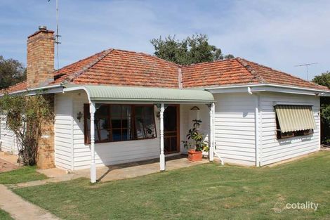 24 George St, Bacchus Marsh, VIC 3340