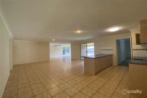Property photo of 10 Gladebourne Crescent Victoria Point QLD 4165
