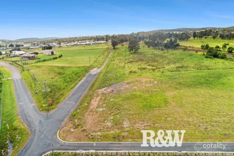 Property photo of 1 Haddon Place Marulan NSW 2579