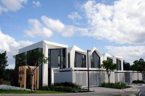 36 Peninsula Dr, Robina, QLD 4226