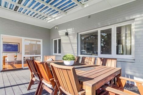 Property photo of 29 Jackson Avenue Karrinyup WA 6018