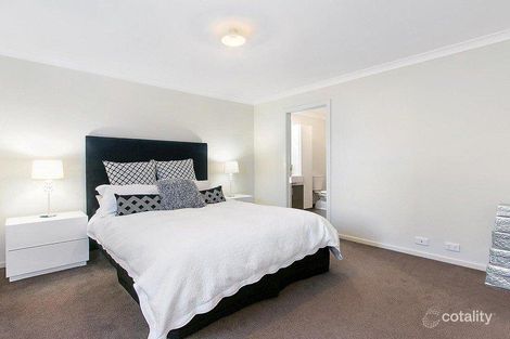 Property photo of 11 Spriggs Drive Croydon VIC 3136