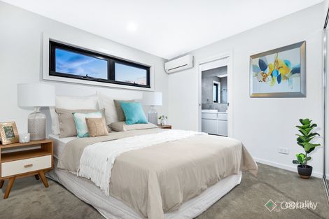 Property photo of 20 Sullivans Walk Keysborough VIC 3173