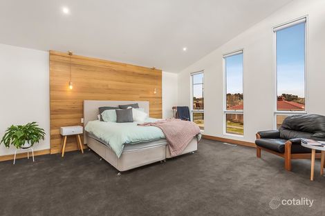 Property photo of 26 Breenview Place Doreen VIC 3754