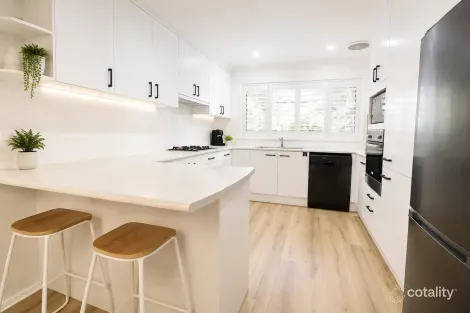1/10 BALL ST, WOONONA, NSW 2517