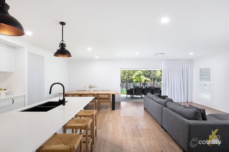 Property photo of 10 Guymer Place Anstead QLD 4070