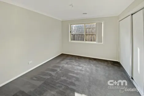 Property photo of 1/328 Pascoe Vale Road Essendon VIC 3040