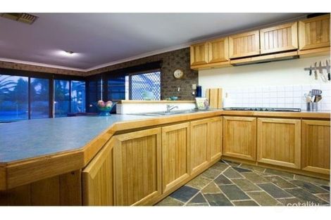 Property photo of 15 Gloucester Court Willetton WA 6155