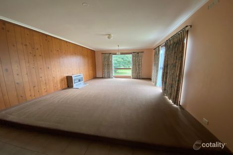 Property photo of 28 Rosehill Road Niddrie VIC 3042